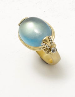 Aquamarine Scallop Ring with Diamonds